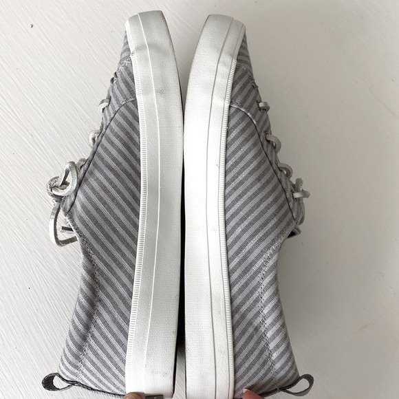 NEW SPERRY Crest Vibe Gray Metallic Stripe Memory Foam Top-Sider Shoes in Box - Picture 11 of 17